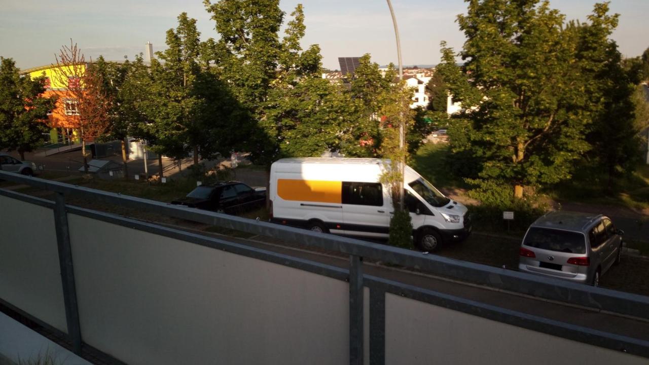 Komfort Apartment 2 Eg Bei Juergen Kunzi Filderstadt Eksteriør bilde